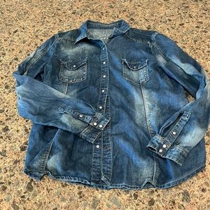 Blanknyc denim shirt long sleeve pearl snap buttons size large